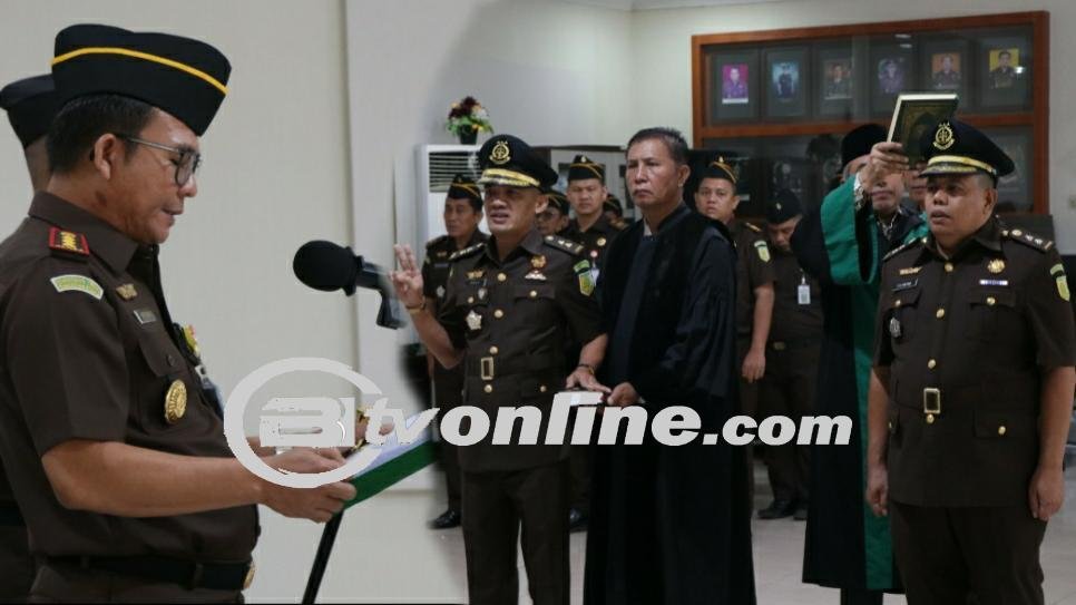 Kajari Medan Resmi Melantikan Dua Pejabat Baru