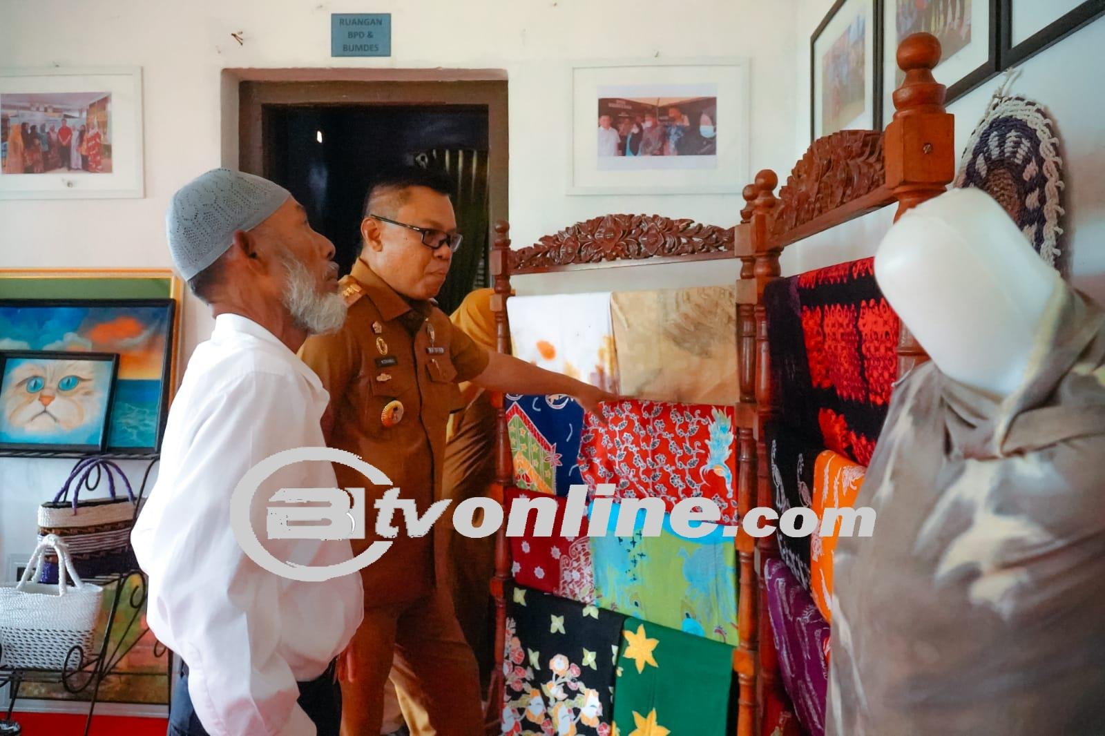 Pj. Bupati Nizhamul Tinjau Pembangunan Bumi Perkemahan di Danau Laut Tador