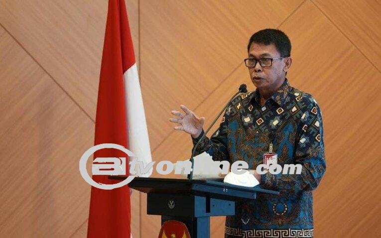 Candaan Ketua KPK Soal Warna Batik: Khawatir Orang Bisa Baca Hati