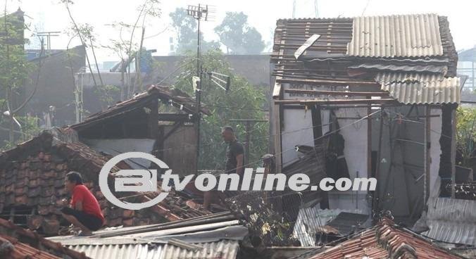 Krisis Kekurangan Air dan Listrik Pasca-Puting Beliung di Kecamatan Rancaekek