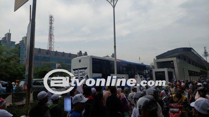 Kawasan Sunter Macet Total, Dampak Kampanye Akbar AMIN di JIS