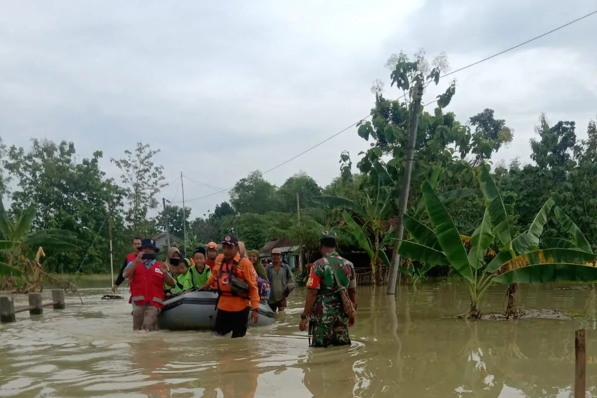 Banjir Melanda 11 Kecamatan di Grobogan Jateng, Ketinggian Air Capai 1 Meter