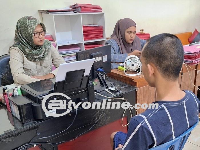 Pengakuan Mengejutkan, Fotografer Perkosa Lebih dari Satu Siswi Magang