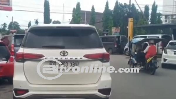 Mobil Dinas Wakil Bupati Jeneponto Terjaring Razia dengan Pelat Nomor Palsu