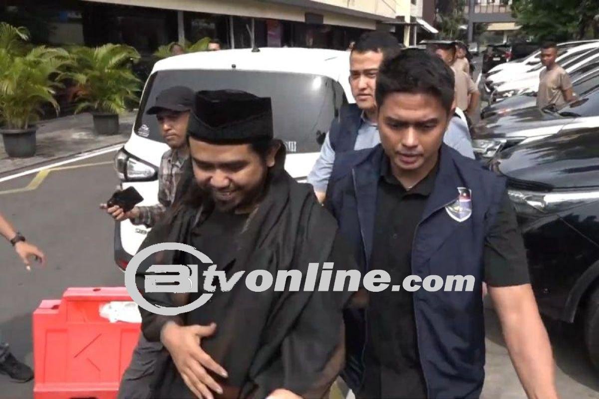 Gus Samsudin Terjerat UU ITE, Kontroversi Kasus Konten Tukar Pasangan