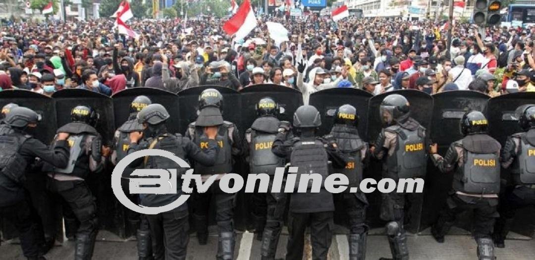 2.634 Polisi Pengamanan Massa Aksi Demo di Gedung DPR/MPR, KPU, dan Bawaslu RI