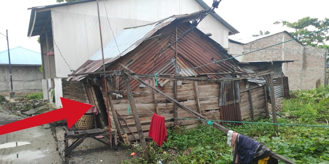 Rumah Warga Jalan Solo Desa Suka Maju Sangat Memperhatinkan,Di Duga Pemkab Batu Bara Tutup Mata.