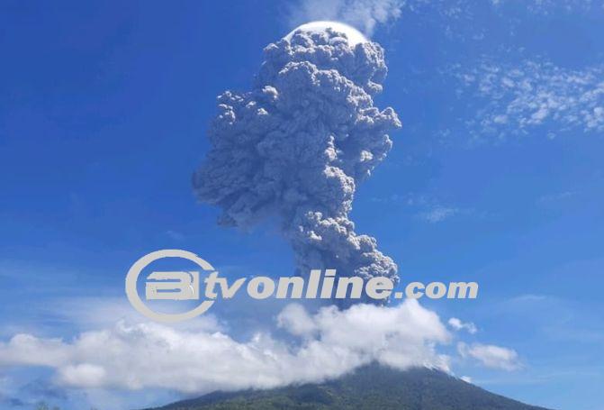 Gejolak Gunung Ile Lewotolok, 120 Kali Gempa Embusan Mengguncang
