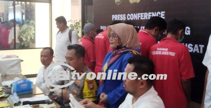 Polsek Metro Menteng Membongkar Produksi Materai Palsu, Enam Tersangka Ditangkap