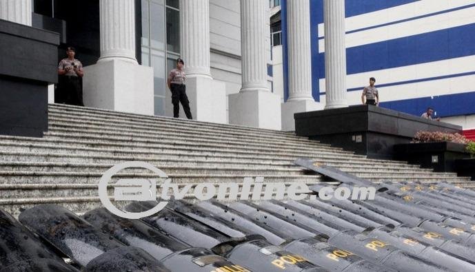 Pengamanan Ketat di Gedung Mahkamah Konstitusi Menyambut Sidang Sengketa Pilpres 2024