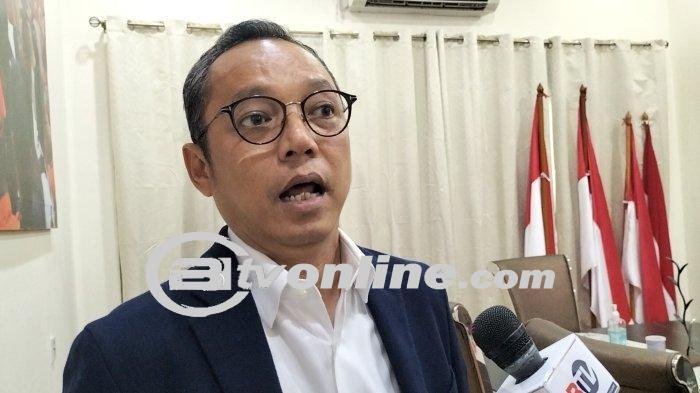 Prabowo Jenguk Olly: PDIP Buka Suara Tak Ada Masalah dengan Gerindra