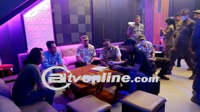 Razia Pekat Satpol PP Bogor Temukan 17 Bangunan Ilegal sebagai Tempat Karaoke