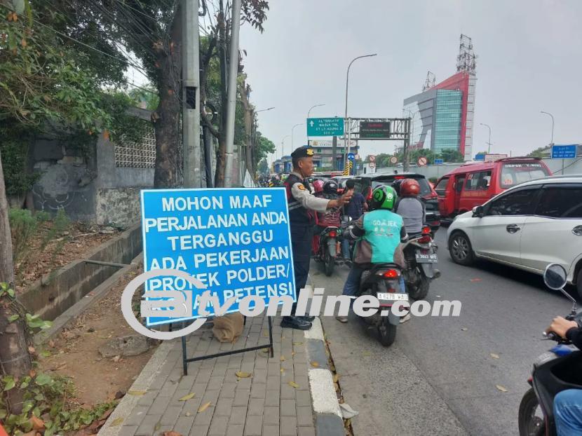 Banjir Tanjung Barat: Tuntutan Warga dan Sorotan terhadap Proyek Polder yang Terhenti