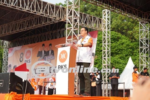 Anies Baswedan Buka Peluang Bertemu Prabowo-Gibran, Kesiapan Berdiskusi dan Bertukar Pikiran Dalam Konteks Demokrasi