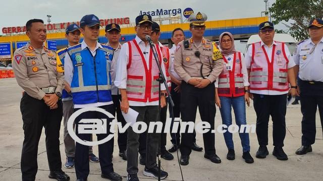 Menhub Minta Saat Mudik Tahun Depan Gerbang Tol Pakai IT Untuk Atasi Kemacetan