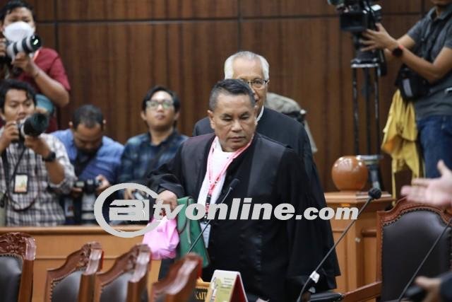 Bambang Widjojanto Protes Hotman Paris, Sebutnya ‘Hot Men’