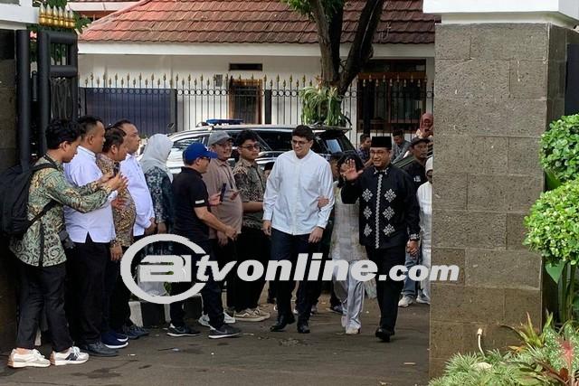 Anies dan Keluarga Hadiri Halalbihalal di Rumah Cak Imin