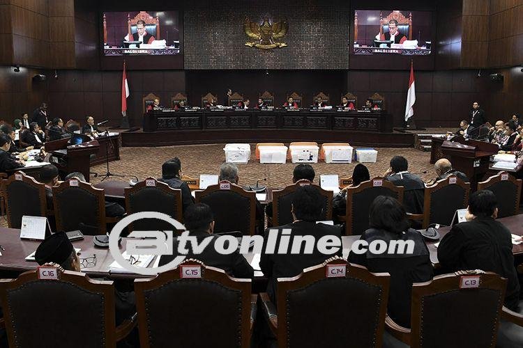 Memahami Fenomena Amicus Curiae dalam Putusan Mahkamah Konstitusi, Akankah Lahir “Pahlawan” Pengadilan?