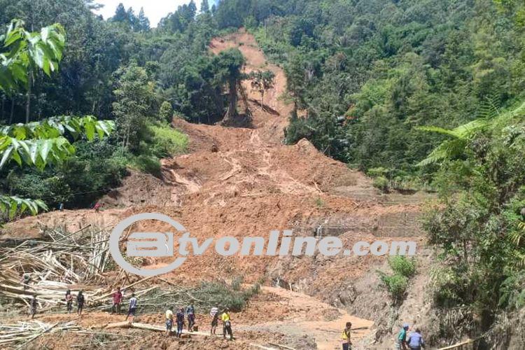 Tanah Longsor di Tana Toraja Timbun 15 Orang Meninggal, 2 Terluka dan 2 Korban Masih Hilang