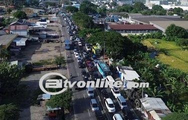 Antrean Mengular Hingga 18 KM di Pelabuhan Merak Banten H-3 Lebaran