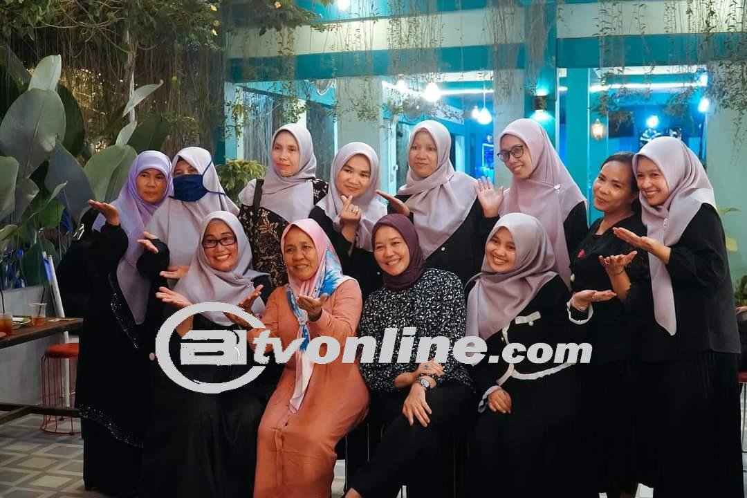 Pj. Ketua TP PKK Kabupaten Batu Bara Buka Puasa Bersama Ketua TP PKK Kecamatan di Cafe Alul