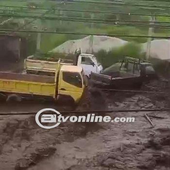 Banjir Bandang Melanda Kabupaten Agam, Tanah Datar Rata Dengan Lahar