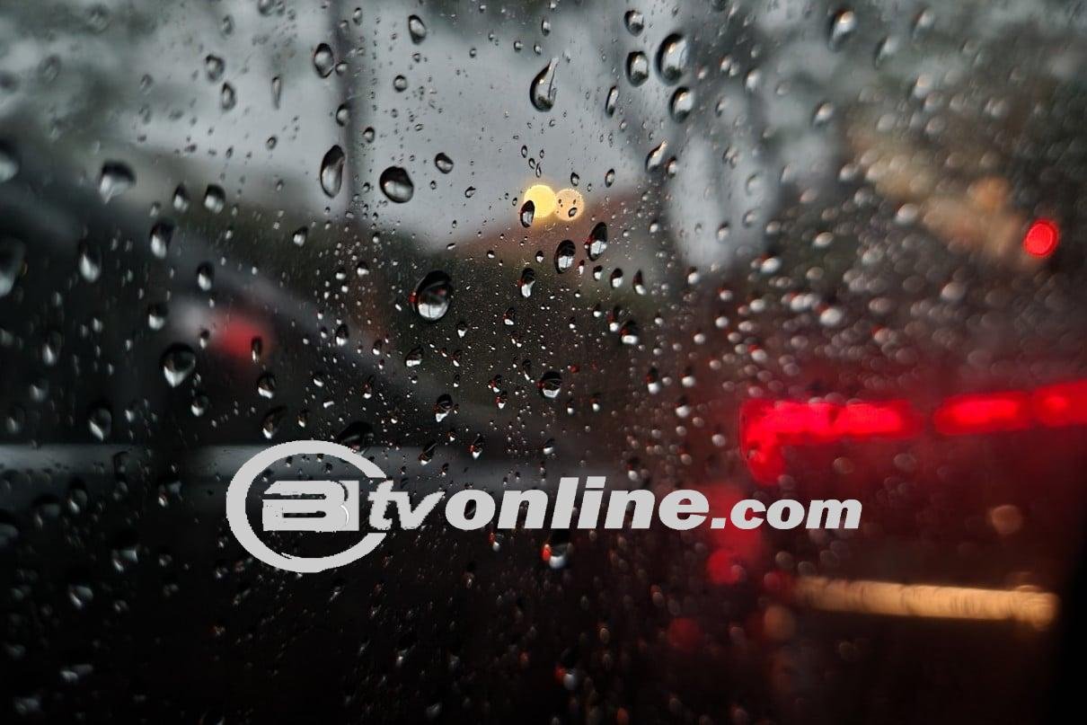 Cuaca Malang Hari ini, Kota Seharian Berawan, Kabupaten Gerimis & Hujan Lebat