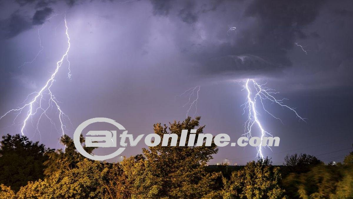 3 Anggota TNI Tersambar Petir! Kronologi dan Respons Pertama