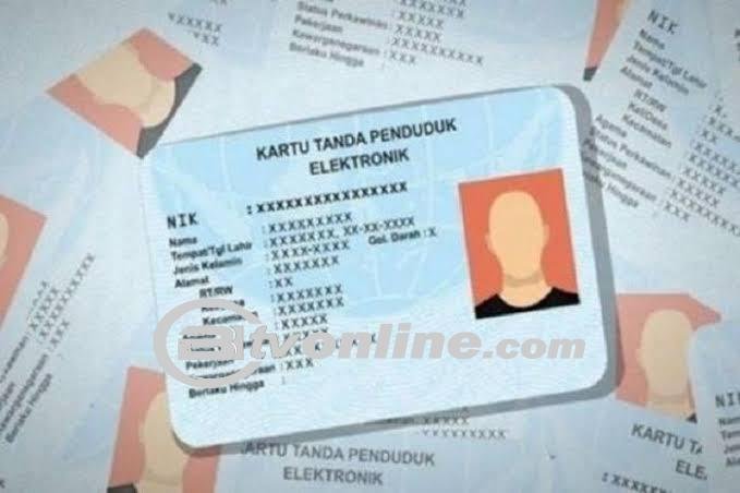 Warga Kota Penyangga Mengurus KTP Baru Akibat Penonaktifan NIK DKI Jakarta