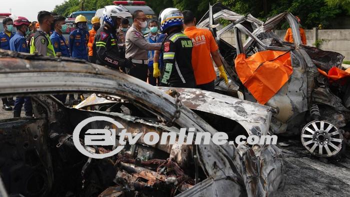 Polisi Ungkap STNK Mobil GranMax Laka Tol Japek KM 58 Statusnya Diblokir