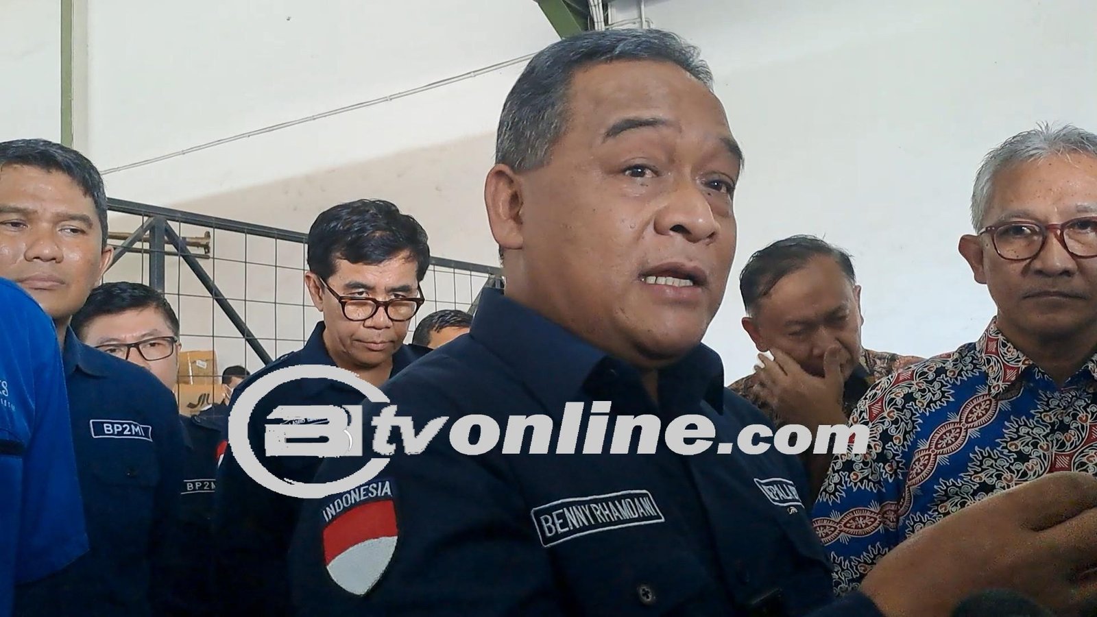 Benny Kritik  Permendag Atas Barang PMI Tertahan dan Respons Tudingan PAN