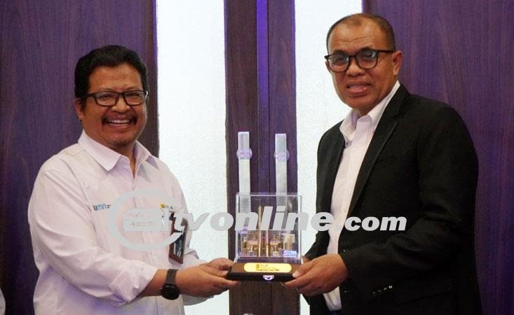 Pj Bupati Langkat dan PT PLN Teken MoU Pemanfaatan Limbah FABA