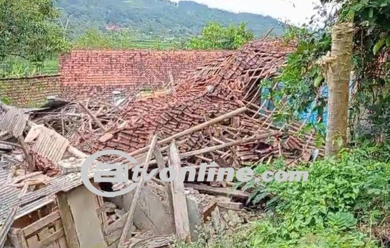 Pergerakan Tanah, 167 Jiwa di Bonjopi Cianjur Mengungsi