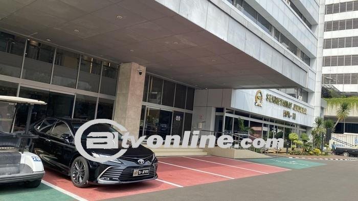 KPK Geledah Gedung Setjen DPR Terkait Kasus Korupsi Pengadaan Barang dan Jasa