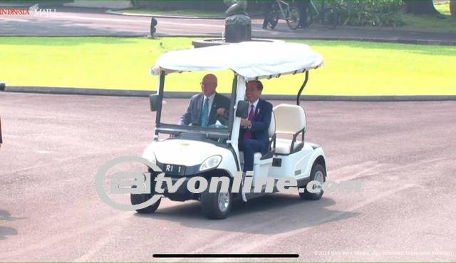 Presiden Jokowi Sopiri Gubernur Jenderal Australia David Hurley Jelajahi Kebun Raya Bogor