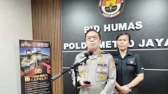 DJ East Blake Ditangkap Polisi Terkait Penyebaran Foto Vulgar Sang Mantan Pacar!