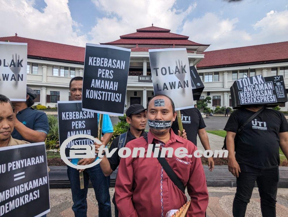 Masyarakat Bersuara: Tolak RUU Penyiaran, Pertahankan Hak Tayangan Investigatif