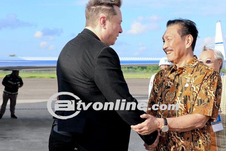 Elon Musk Tiba di Bali untuk Resmikan Starlink di Indonesia