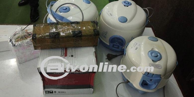 Calon Jemaah Haji Asal Jember Ketahuan Bawa “Rice Cooker” dan Rokok Berlebih