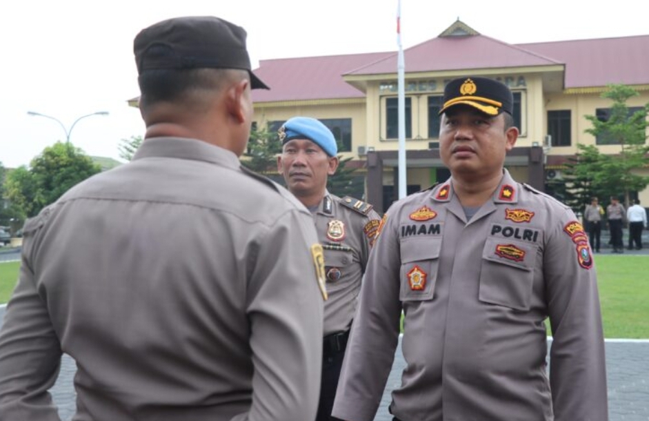 Pengecekan Personil Jelang Kunjungan Kerja Kapolda Sumut ke Polres Batu Bara