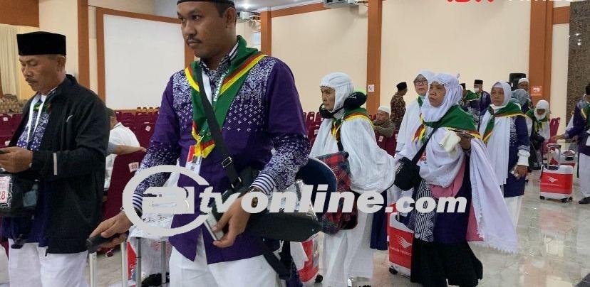 352 Calon Jemaah Haji Kloter 1 asal Asahan Berangkat