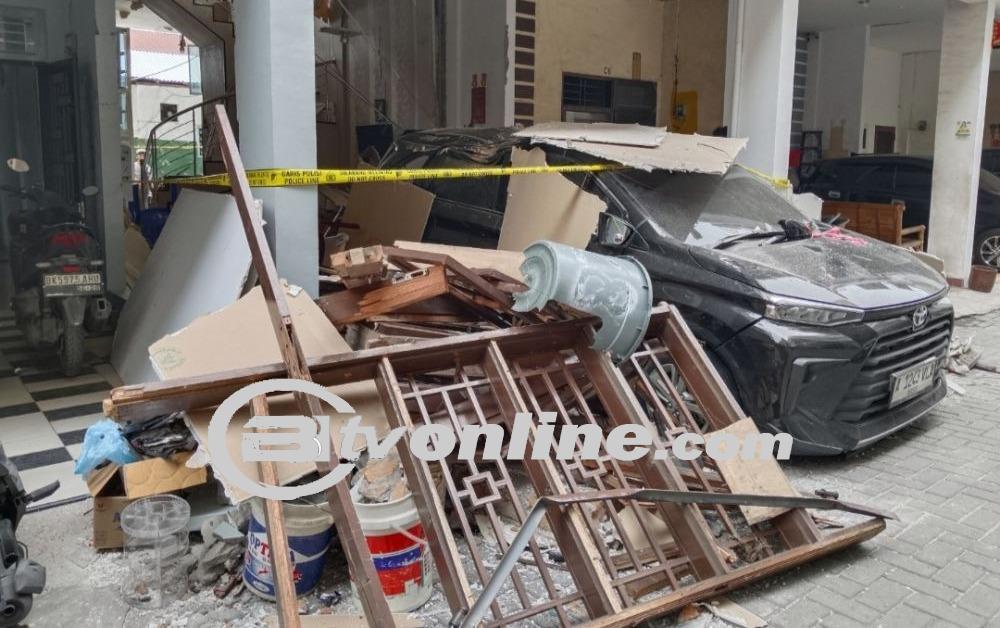 Diduga Ledakan Tabung Gas di Komplek Liberty, Rumah Hancur, Penghuni Luka-Luka!