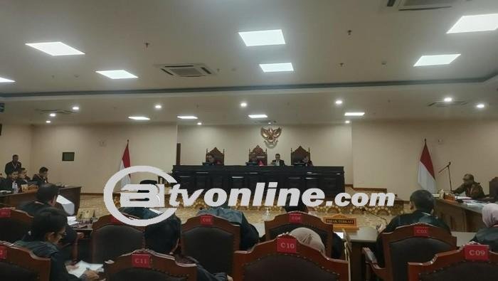 Berkelakar soal ‘Maksiat’ Saldi Isra Bikin Sidang MK Terganggu