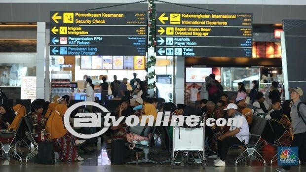 Sandiaga Uno Ungkap Alasan Kemenhub Potong Bandara Internasional Jadi 17