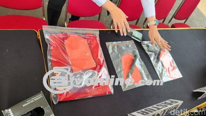 Polisi Sita Pisau Dalam Kasus Pembubaran Doa Rosario di Tangsel!