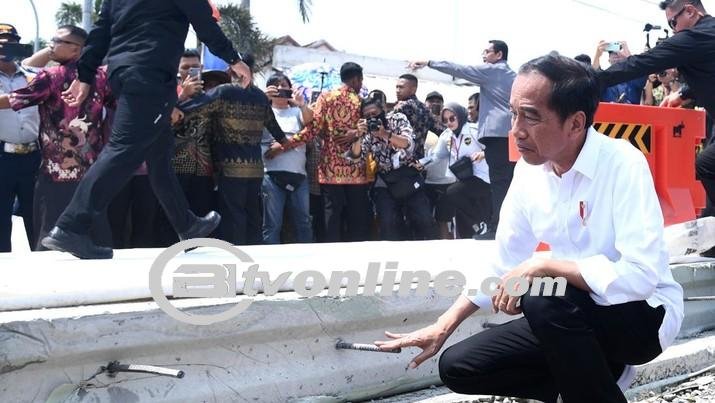 Presiden Jokowi Siapkan Dana Rp 15 Triliun Untuk Perbaikan Jalan Rusak, Upaya Percepatan Peningkatan Konektivitas?