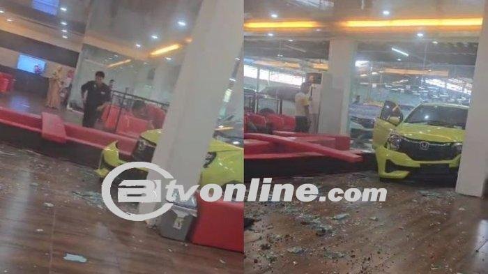 Office Boy Tak Sengaja Injak Gas, Honda Brio Ringsek Tabrak Kaca Showroom Palembang