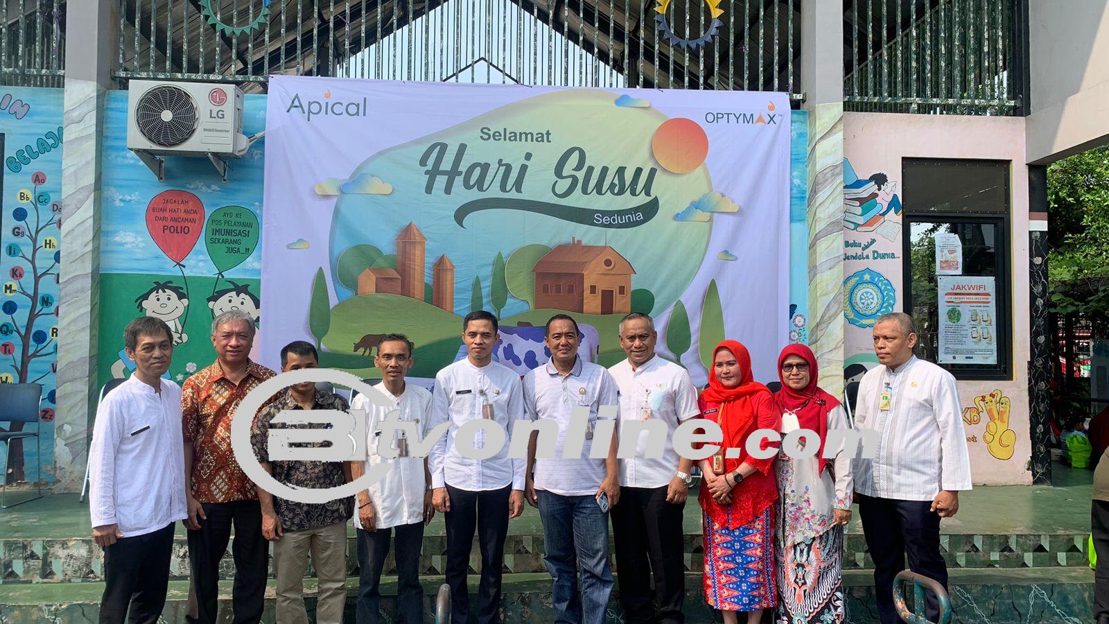 Peringati Hari Susu Sedunia,Apical Marunda Bagikan Susu untuk Tingkatkan Nutrisi Gizi Anak
