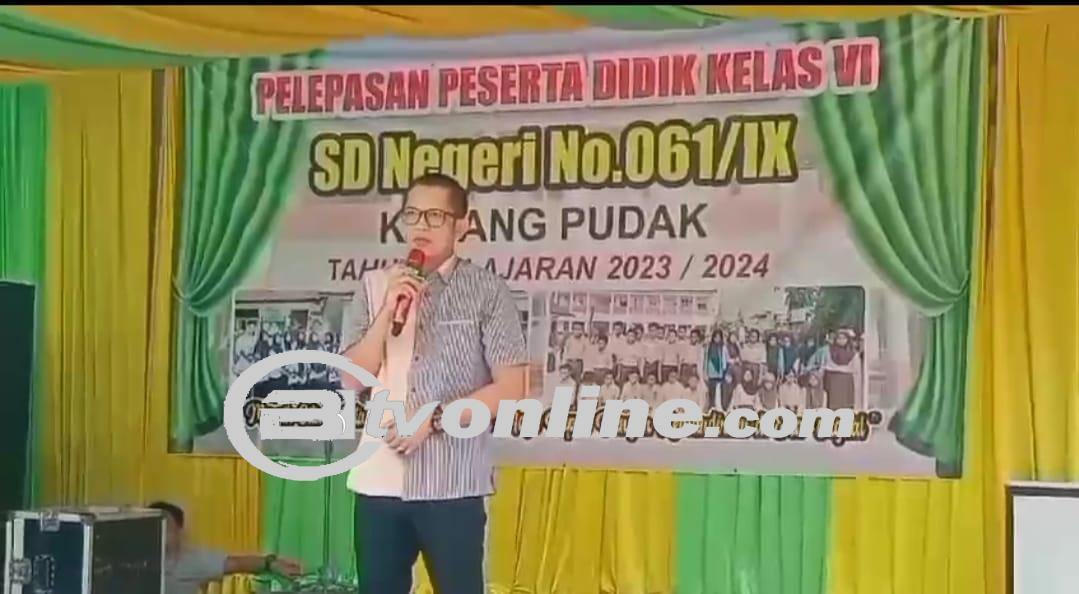 Kadisdikbud Muaro Jambi hadiri perpisahan dan pelepasan siswa-siswi kelas VI SDN 61 Kasang Pudak Tahun 2024
