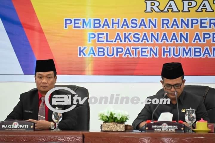 Wabup Sampaikan Nota Jawaban Bupati Humbahas Terhadap Pemandangan Umum Fraksi Atas Ranperda Pertanggungjawaban APBD T.A. 2023 dan Ranperda RPJPD 2025-2045